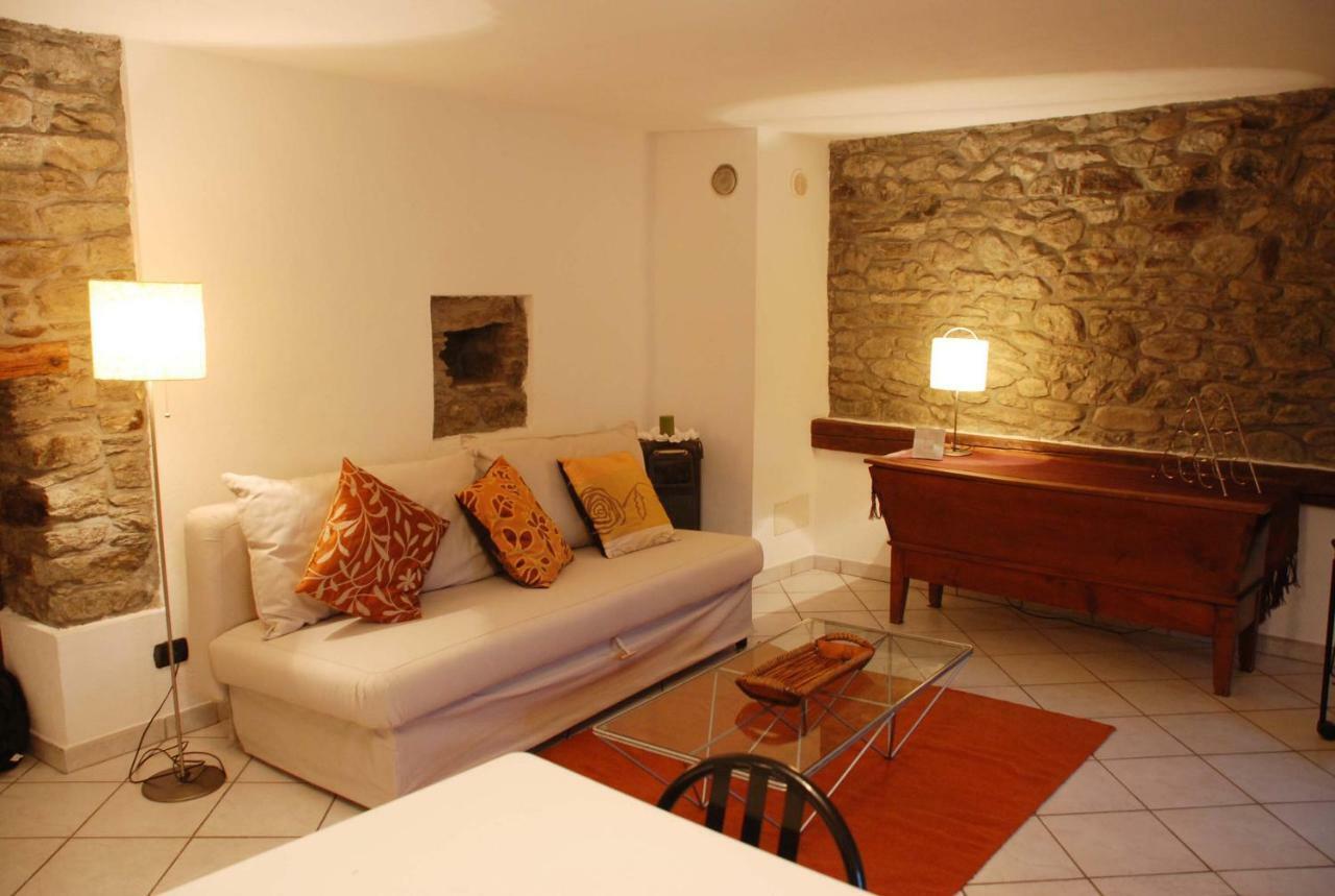 Maison Grivon Appartamento Becca Di Nona Aosta Bagian luar foto