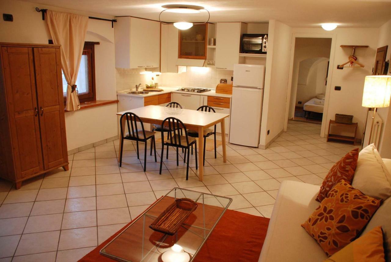 Maison Grivon Appartamento Becca Di Nona Aosta Bagian luar foto