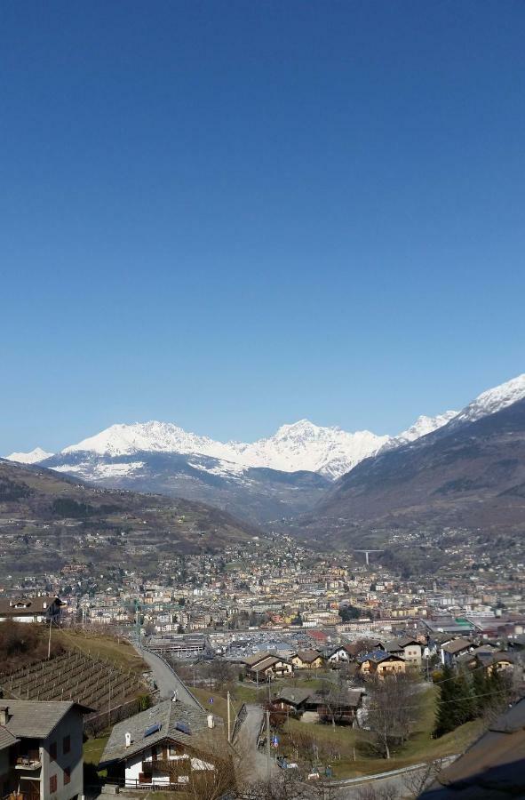Maison Grivon Appartamento Becca Di Nona Aosta Bagian luar foto